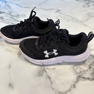 Under Armour Kids Black and White Sneakers